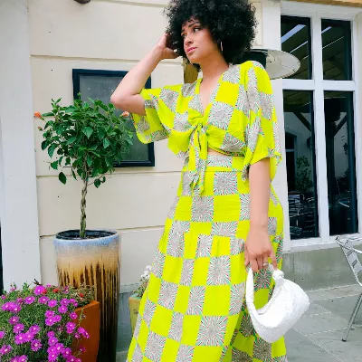 Laetus Cube PSX_20220501_192333_Resized